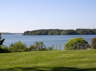 25 Brown St, Falmouth, ME 04105