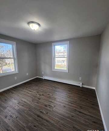 5th image of 7 Walnut St #1