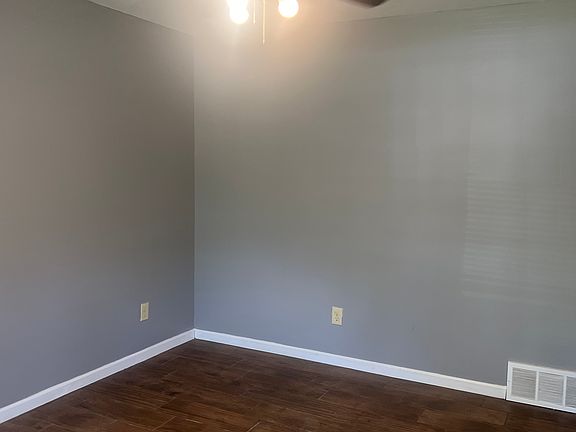 3rd image of 5212 Corkwood Dr