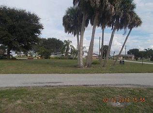 54 Chinaberry Ln, Okeechobee, FL 34974