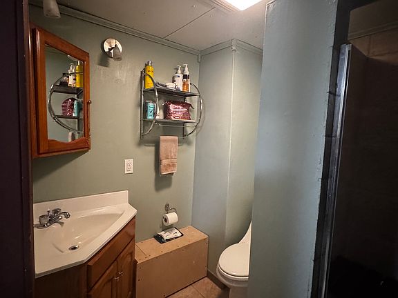 5th image of 4231 N Drury Ave