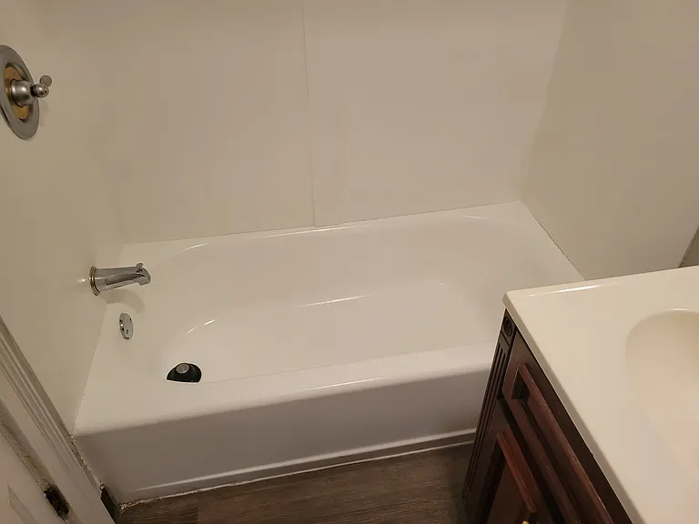 2112 Arlington Ave — Photo 8