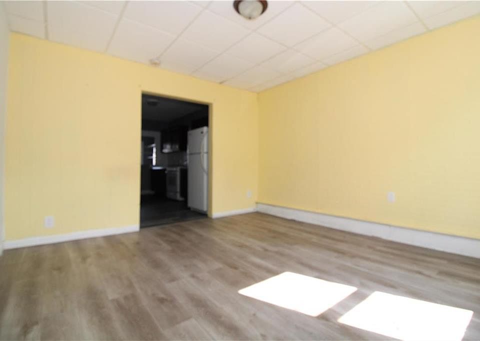 517 Elliger St Allentown, PA, 18102 Apartments for Rent Zillow