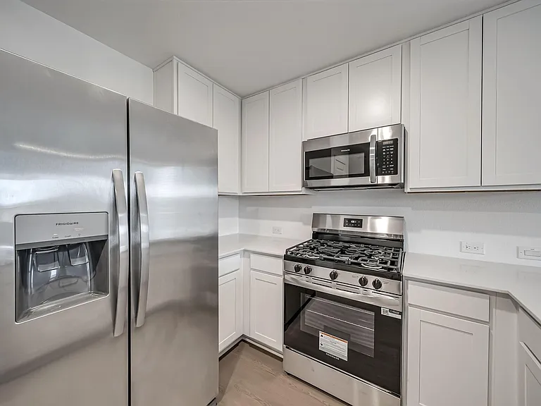 25625 Rose Creek Dr — Photo 8