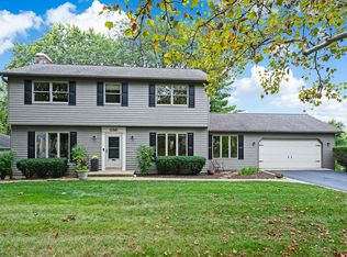 3671 Red Bud Ct, Downers Grove, IL 60515