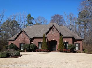 2620 Creekside Ln, Jasper, AL 35503