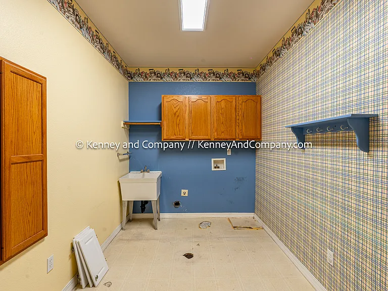 4715 Paramount Pl — Photo 16