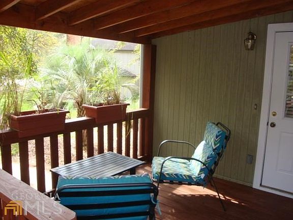 3rd image of 299 Westbrooke Dr