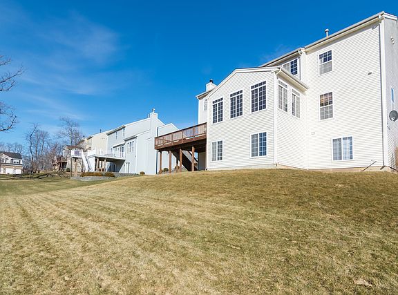 3rd image of 450 Windham Trl