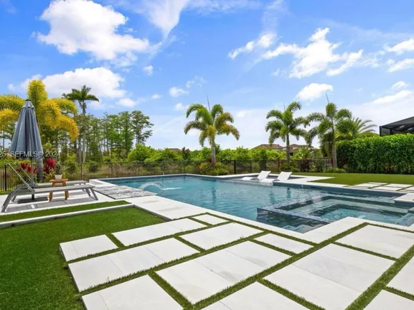 141 Cinder Dunes Point, Jupiter, FL 33478