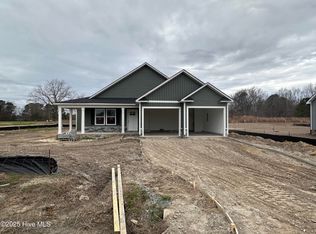 17 Maxwell Farm Ln, Selma, NC 27576