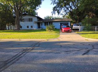 2706 63rd Ave N, Brooklyn Center, MN 55430