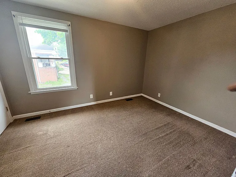 610 Commerce St #19 — Photo 8