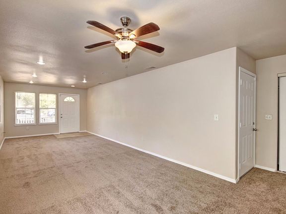 2nd image of 3433 43rd St