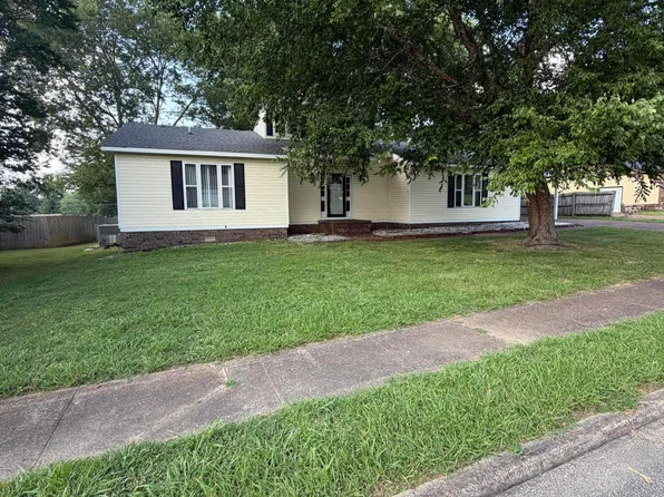 69 Cambrian Way, Jackson, TN 38305