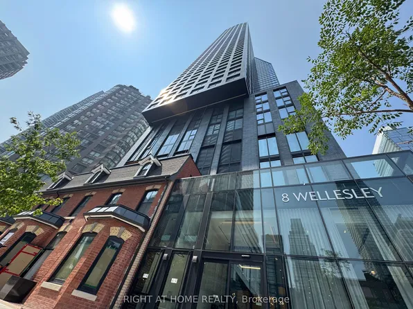 8 Wellesley St W #5205, Toronto, ON M4Y 0J5