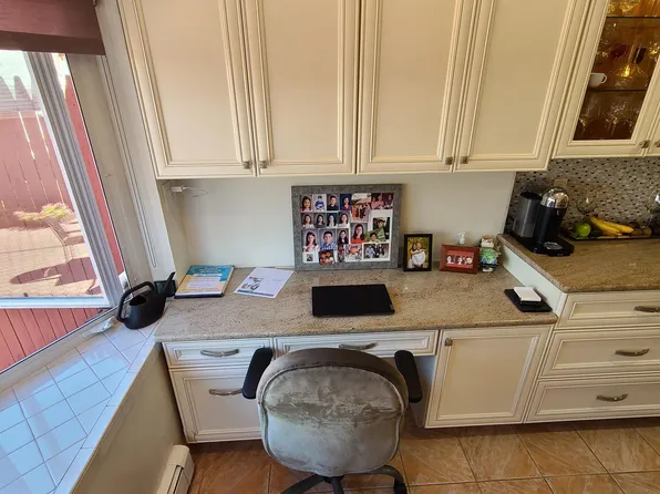 8515 5th Avenue image 10 of 43