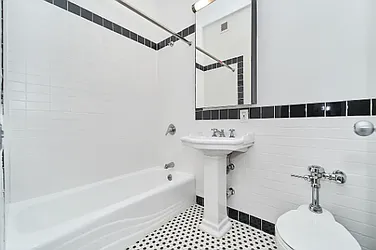 Rented by Living New York