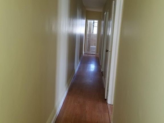 5th image of 323 Beach 38th St #2