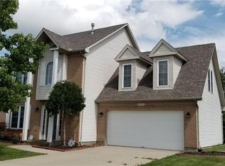 1070 Park Glen Dr, Dayton, OH 45417