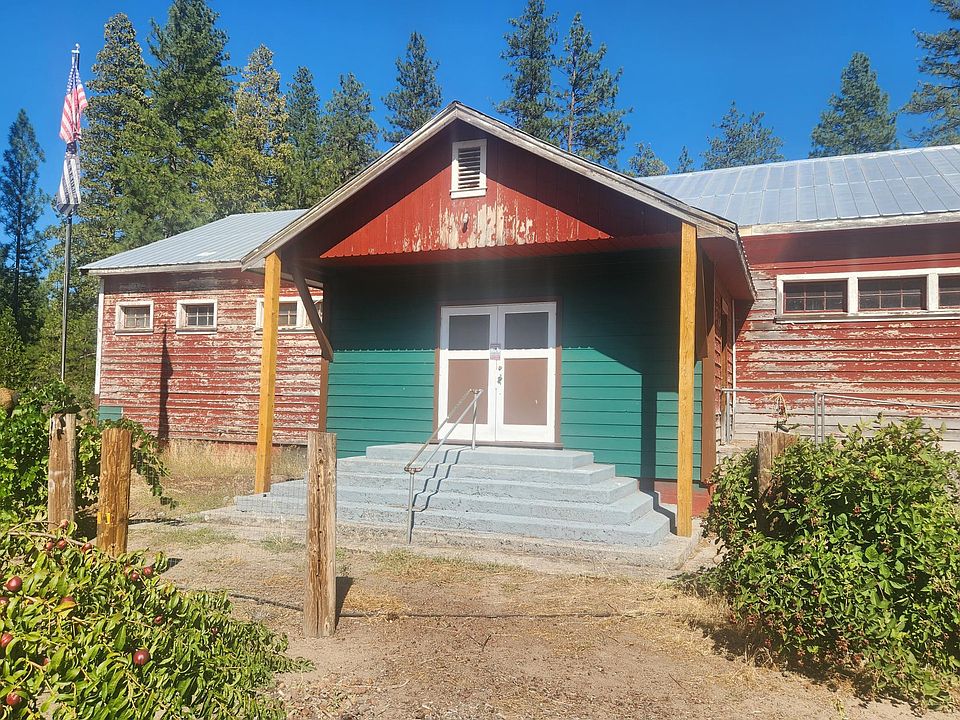 2nd image of 18573 State Highway 89