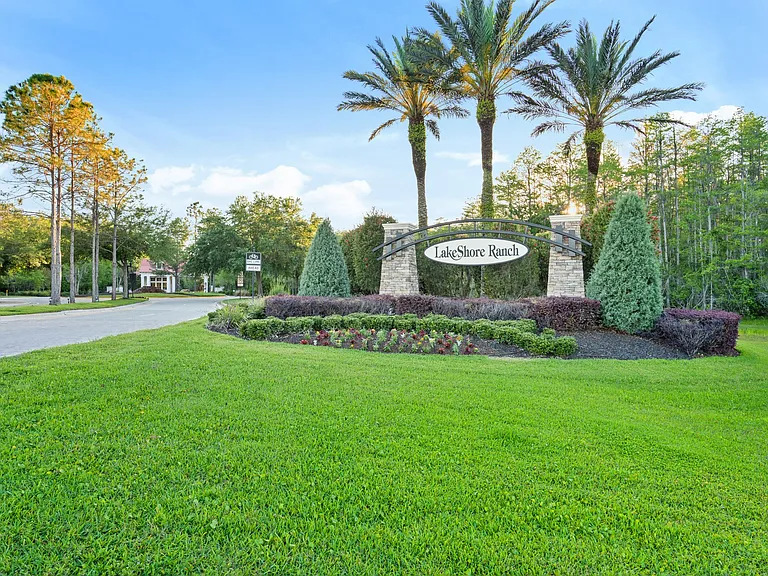 19419 Red Sky Ct — Photo 1