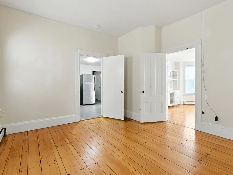 545 Broadway #1 — Photo 5