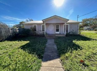 317 W Elm St, Whitewright, TX 75491
