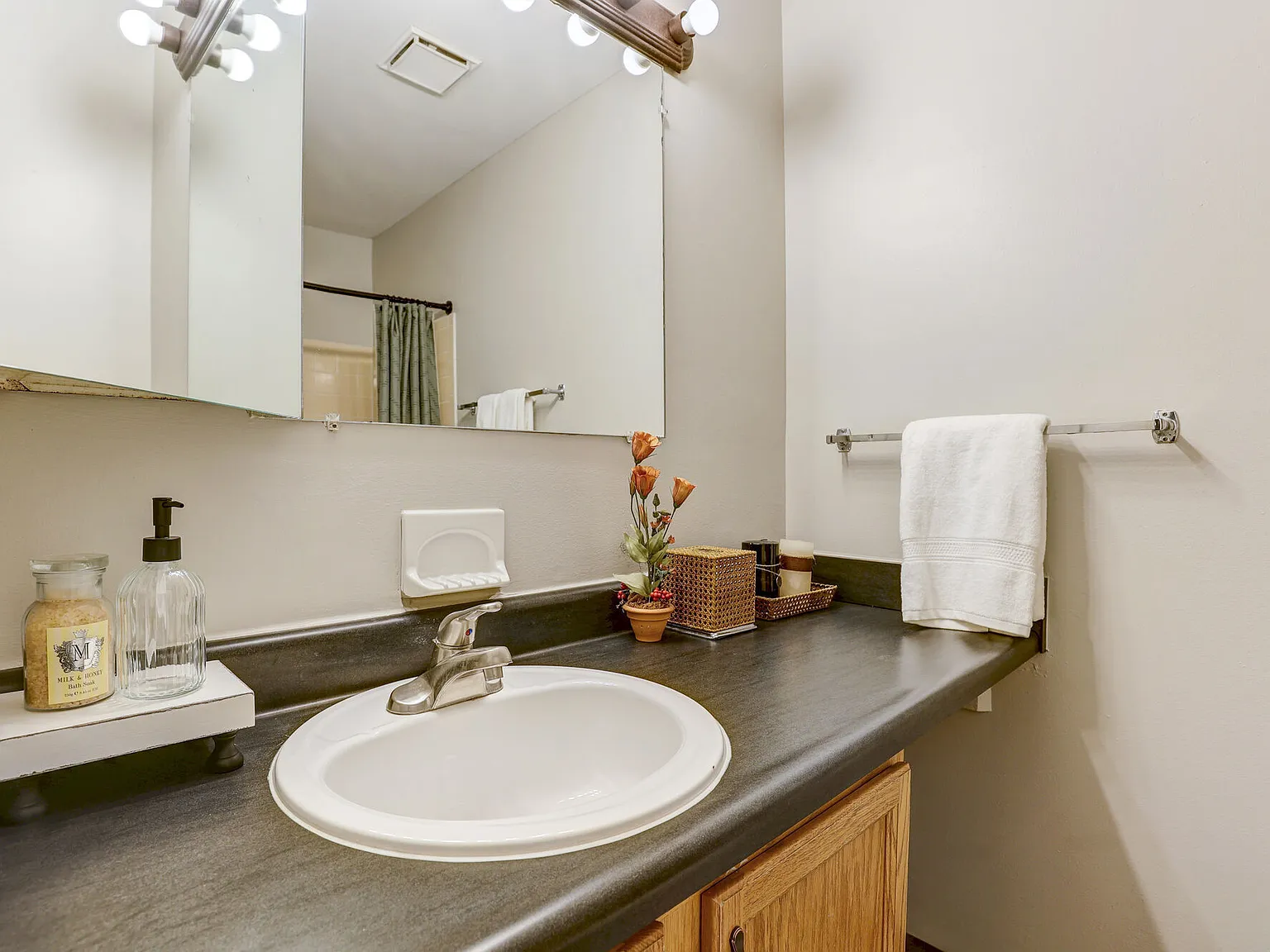 Beechmill Apartments — Photo 2