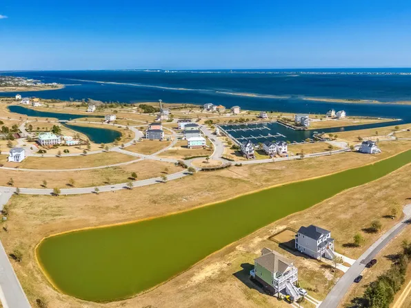 311 Kensington Pl, Newport, NC 28570