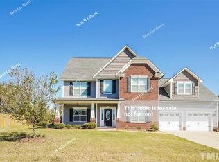 33 Gwendolyn Way, Fuquay Varina, NC 27526