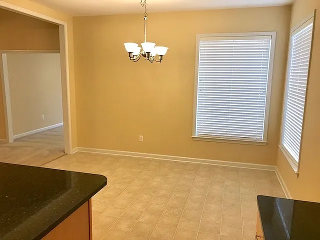 3 bed, 2.0 bath, 1779 sqft, $1,750 — Photo 3