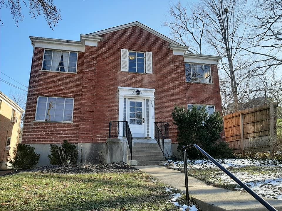 1st image of 3618 Paxton Ave APT 2