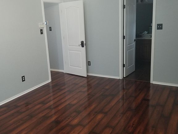 3rd image of 118 Coopers Hawk