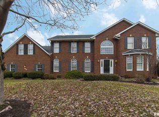 4104 Glendale Blvd, Davenport, IA 52807