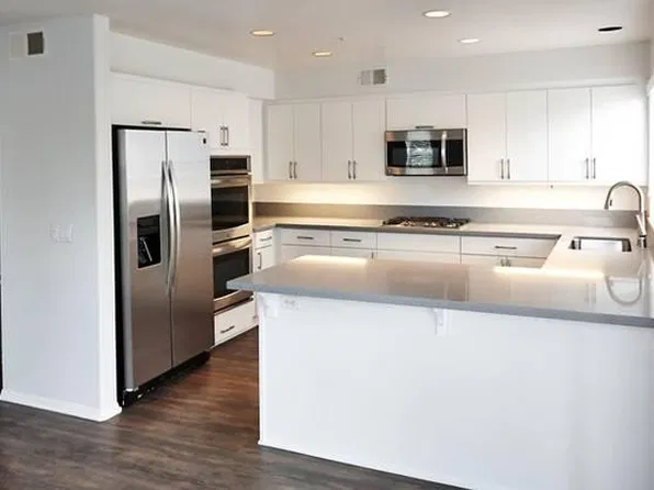 2329 Altisma Way, Carlsbad, CA 92009