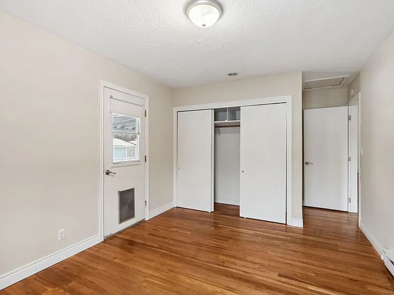 701 S Evergreen Rd — Photo 11