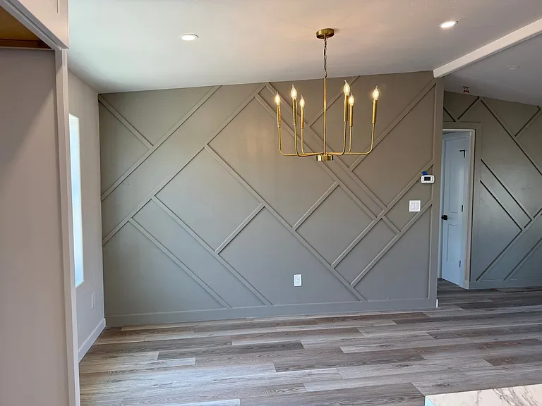 4619 S Montana Ave — Photo 2