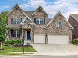 1332 Greenstone Ln, Nashville, TN 37221