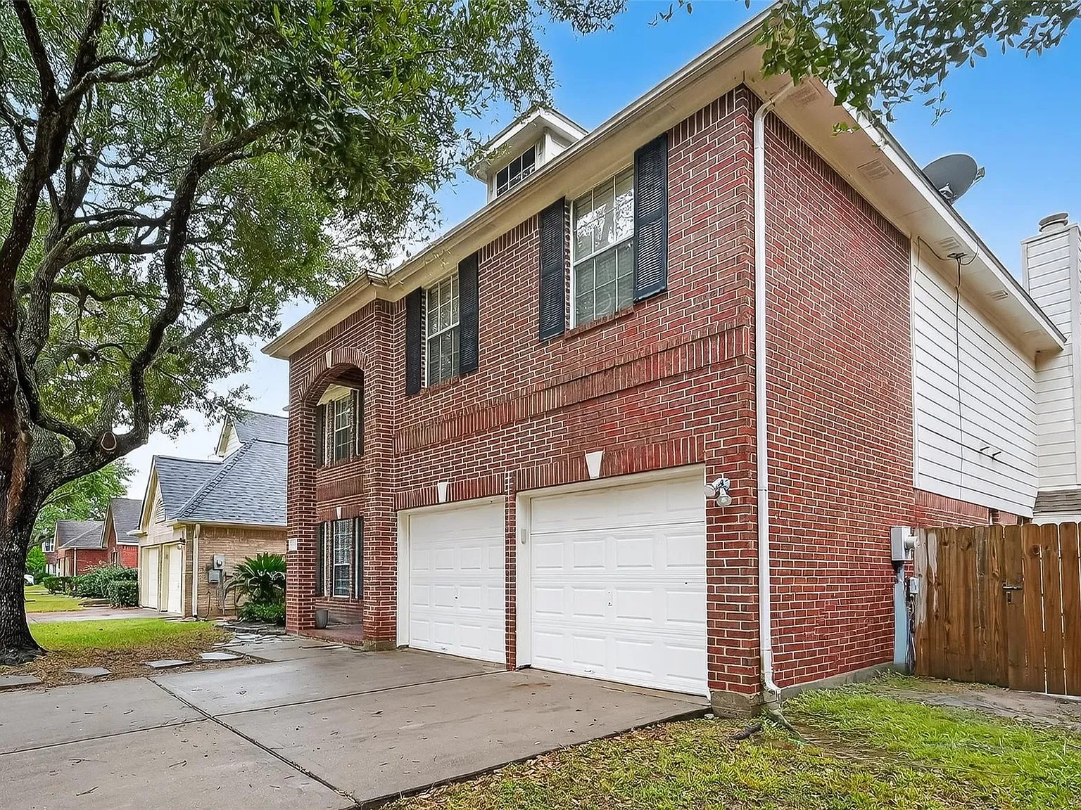 4 bed, 3.5 bath, 2955 sqft, $2,800 — Photo 2