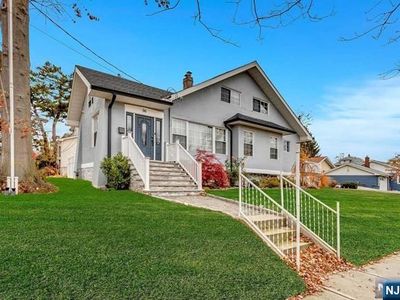 96 Hazelton St, Ridgefield Park, NJ, 07660