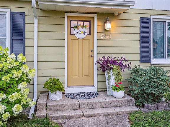 3rd image of 2871 Locke Ave SW
