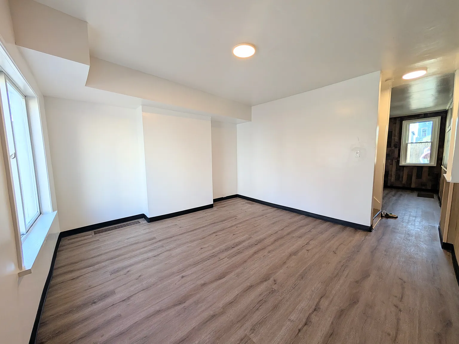2 bed, 1288 sqft, $1,250 — Photo 2