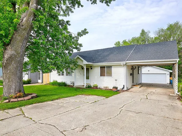 4138 56th St N, Des Moines, IA 50310