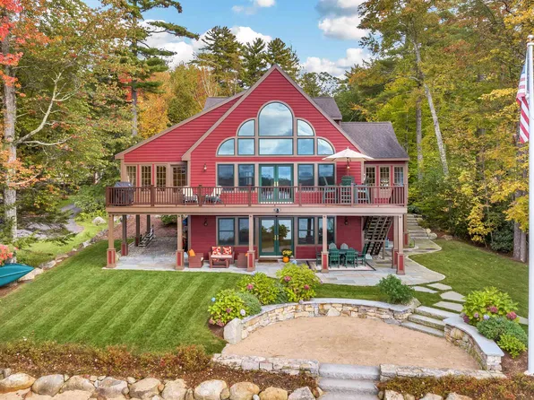 25 Sunset Lane, Moultonborough, NH 03254