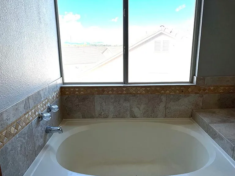 5541 Crestlock Dr — Photo 26
