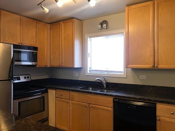 4th image of 508 E Spruce Dr APT 3B
