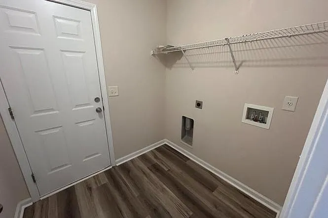 447 Palm Frond Dr — Photo 18