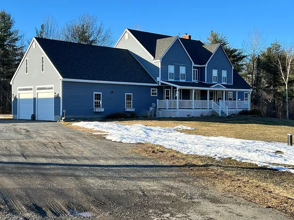 79 Bigelow Hill Rd, Skowhegan, ME 04976