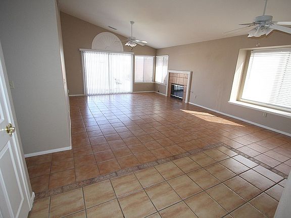 2nd image of 7844 Clearwood Ave